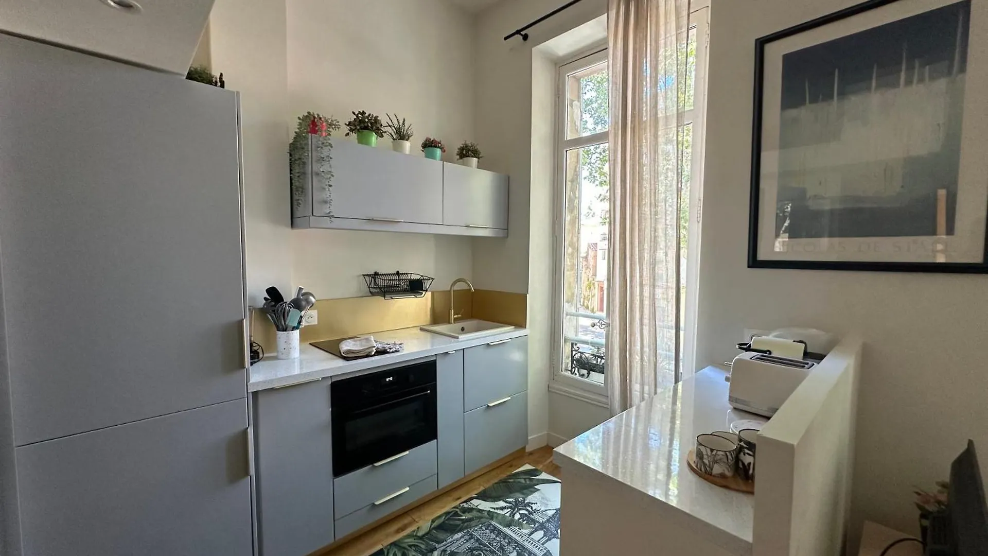 La Divinita Studio Spacieux Climatise Centre Ville Αιξ-αν-Προβάνς Διαμέρισμα